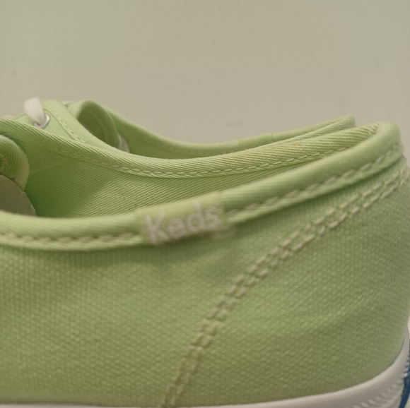 Keds - Women's Size US 7 Patina Li.e Green Low Cut Sneaker Shoe - Picture 7 of 12